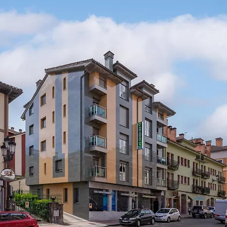 Apts Cueto 2b 2 Adultos 1 Nino Apartman *